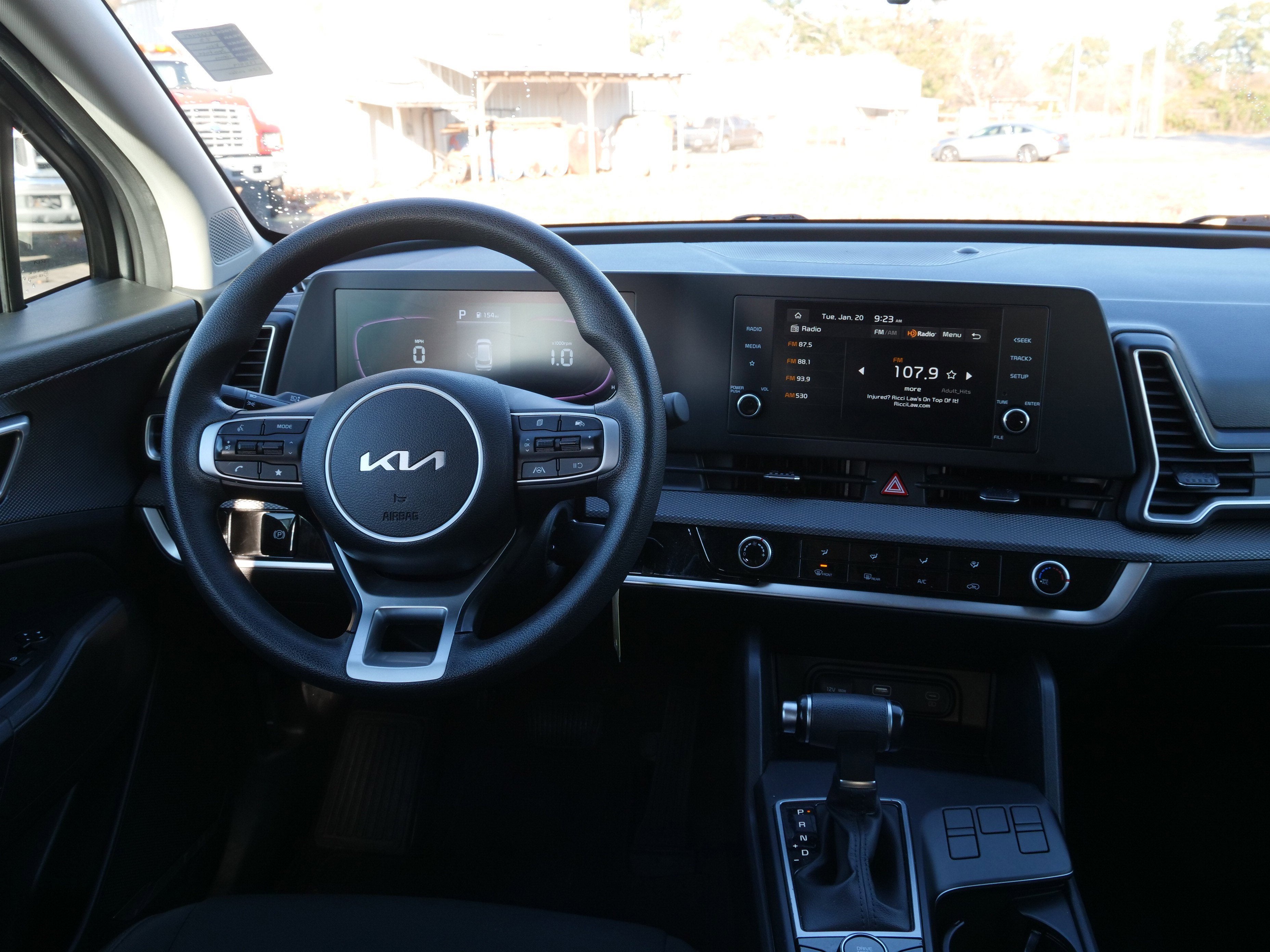 2023 Kia Sportage LX