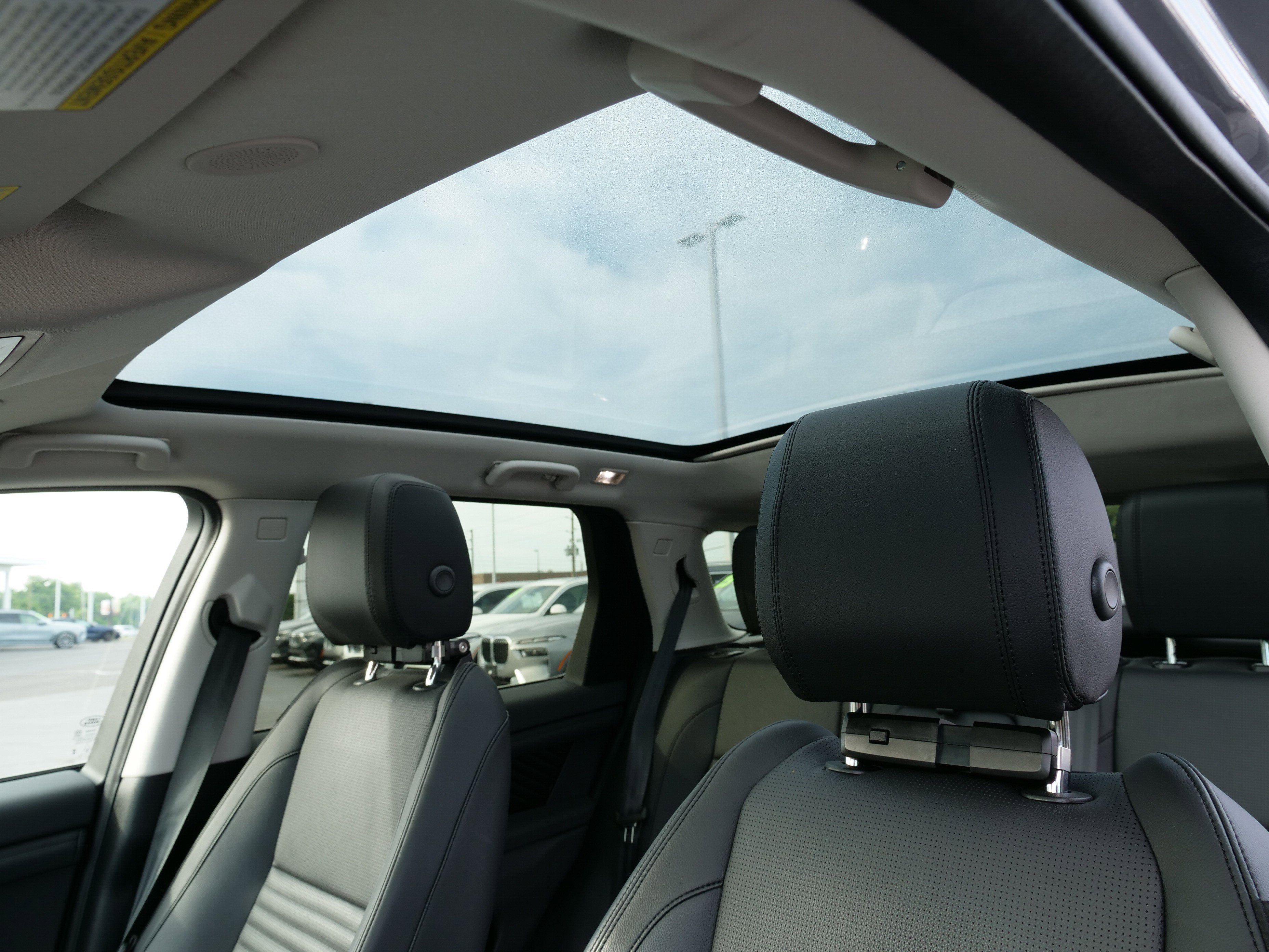 2025 Land Rover Discovery Sport S