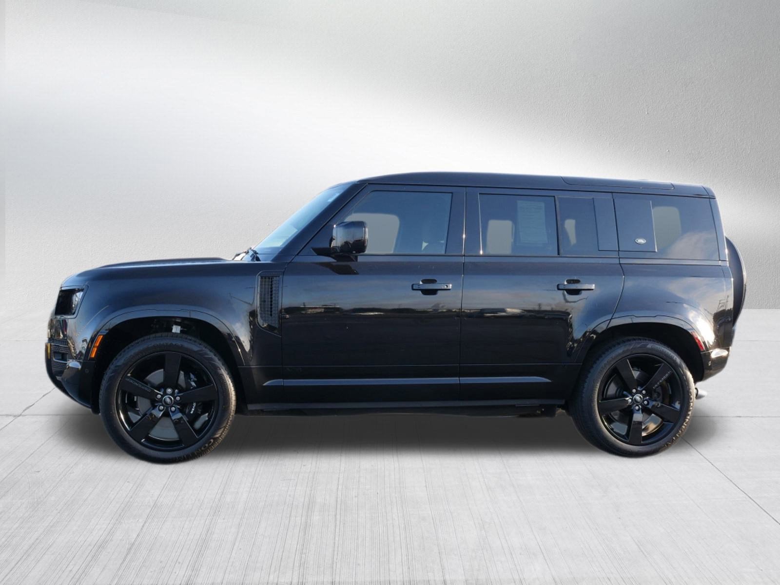 2024 Land Rover Defender V8