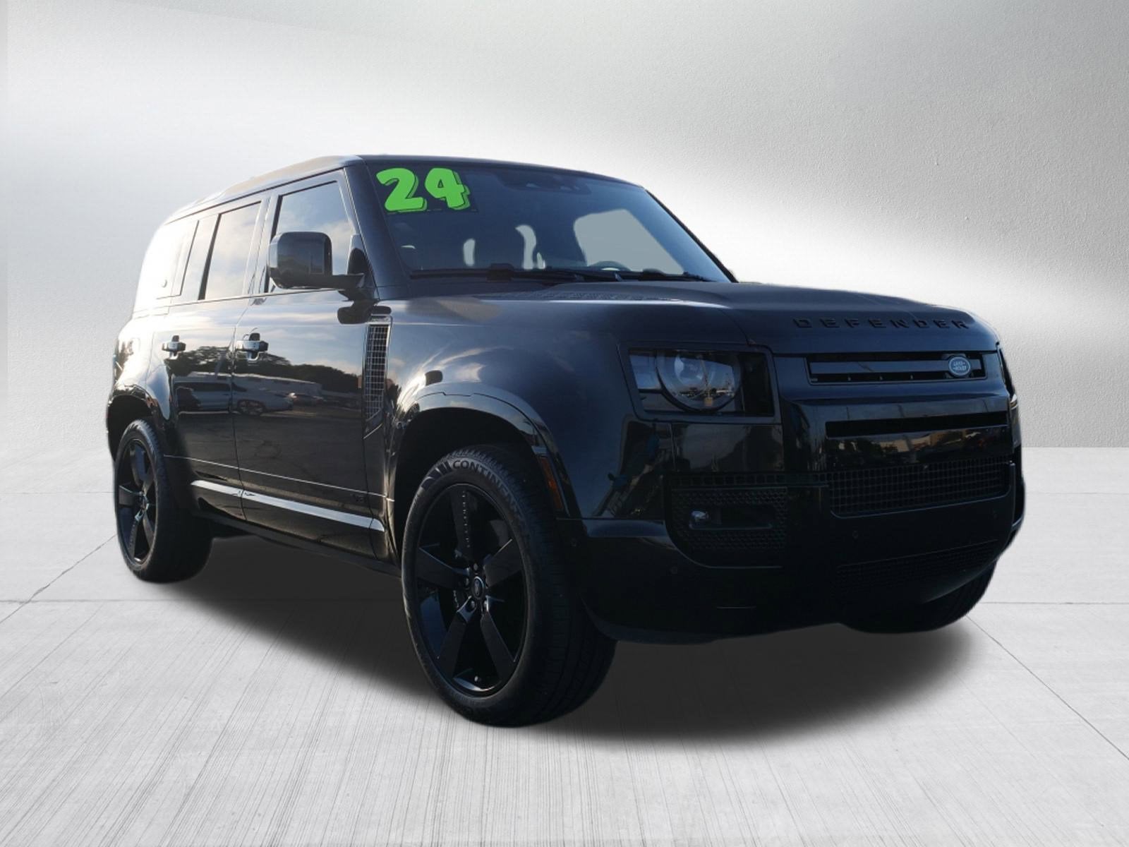 2024 Land Rover Defender V8