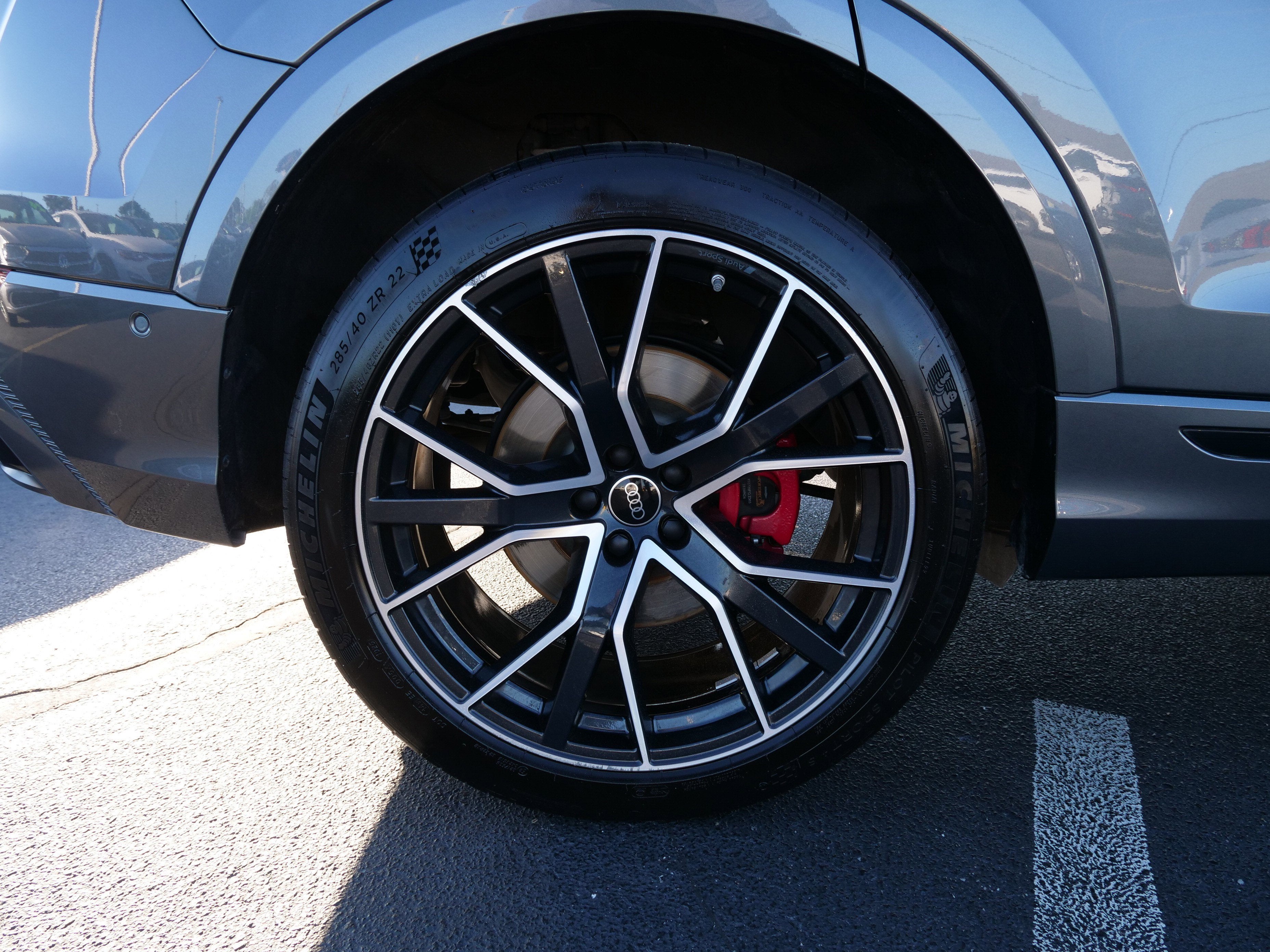 2022 Audi Q8 Premium Plus