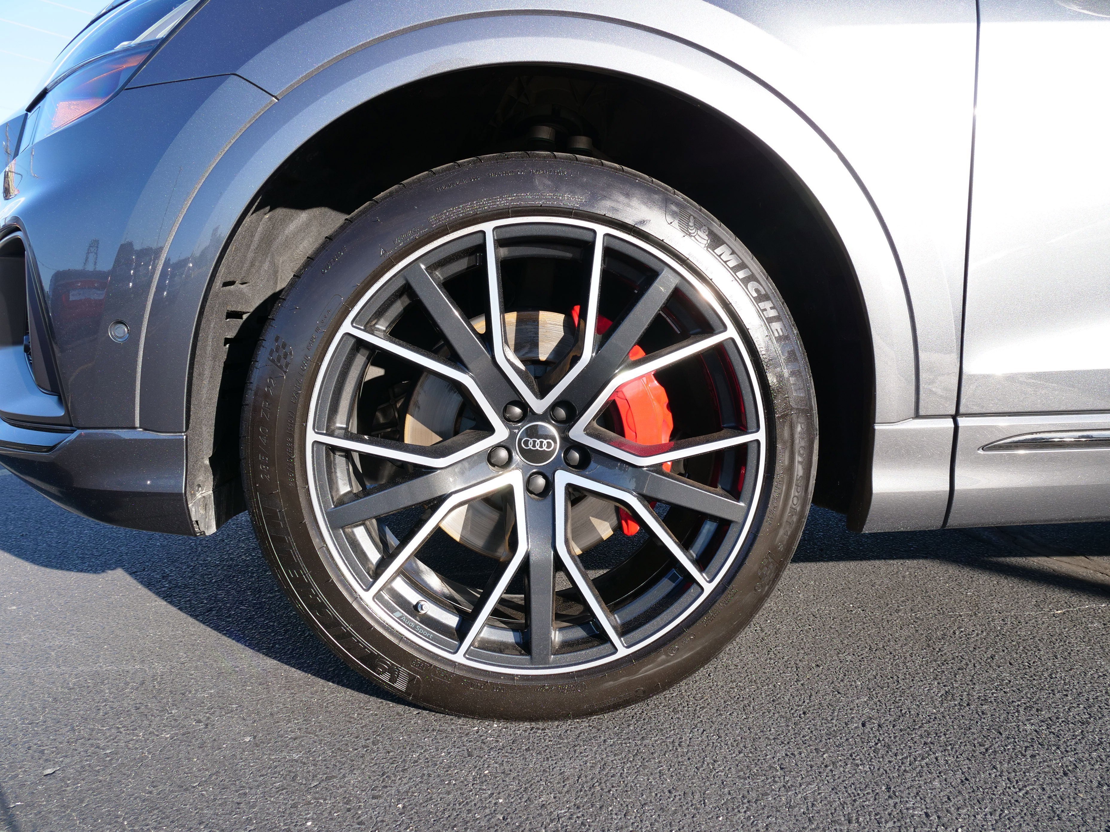 2022 Audi Q8 Premium Plus