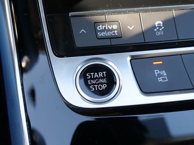 2022 Audi Q8 Premium Plus