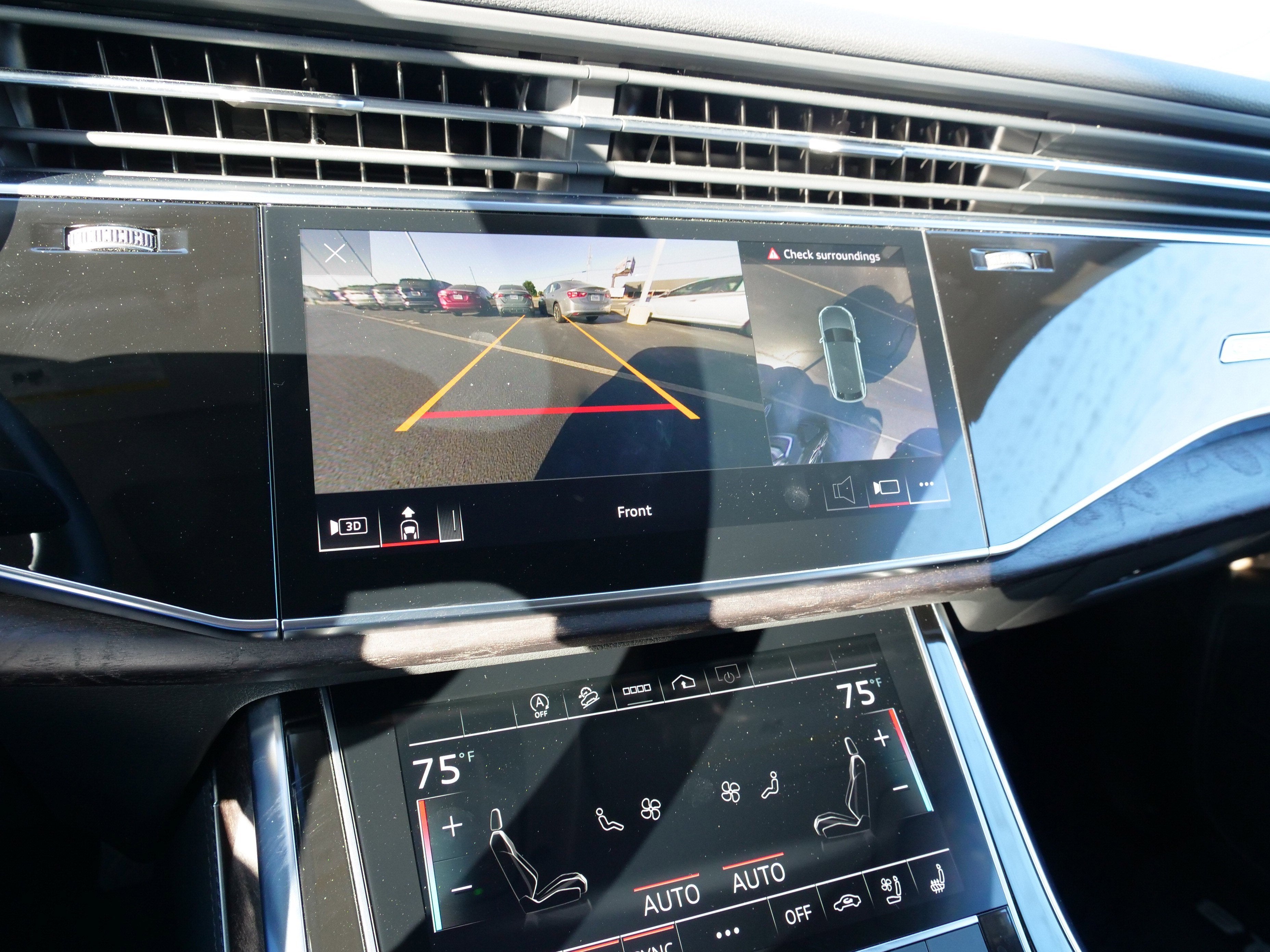 2022 Audi Q8 Premium Plus