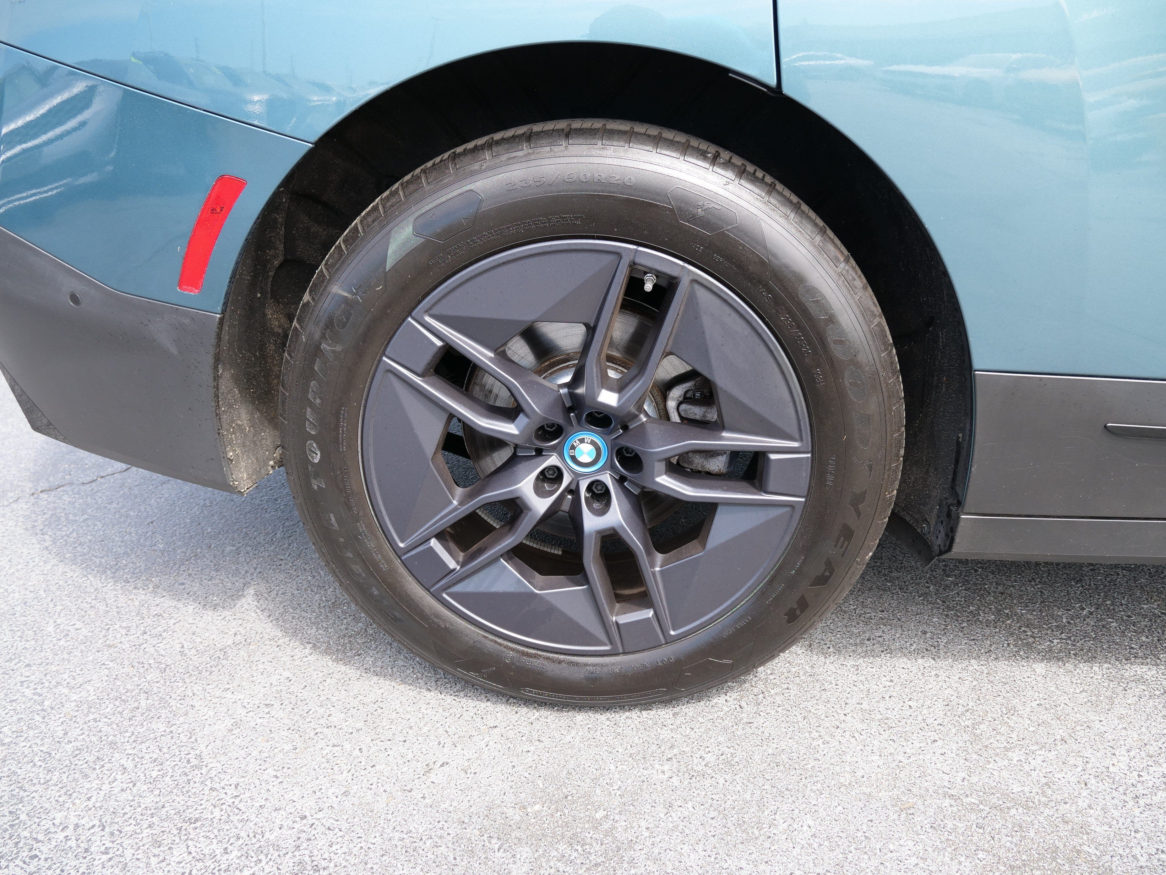 2023 BMW iX xDrive50