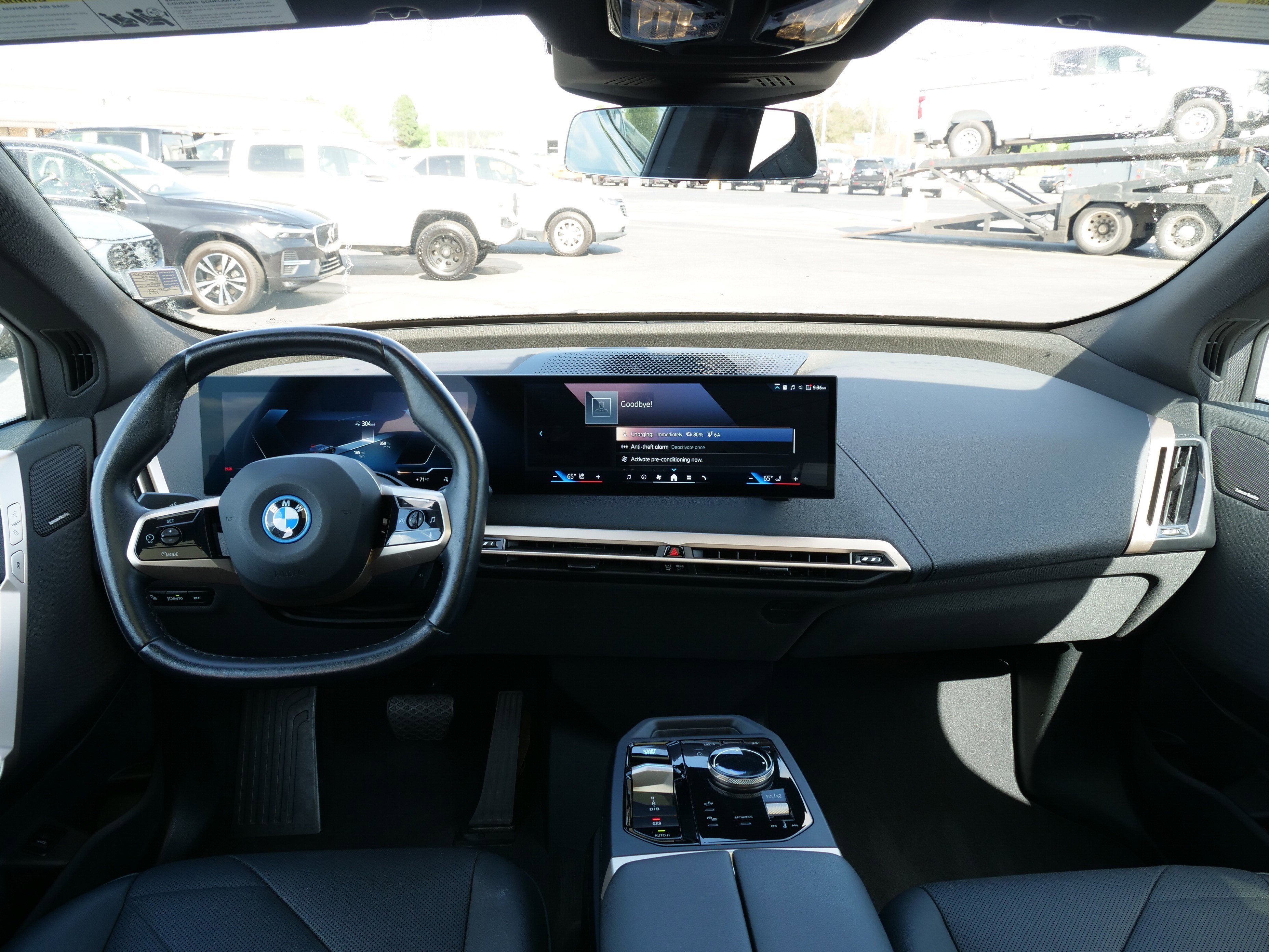 2025 BMW iX xDrive50