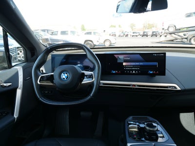 2025 BMW iX xDrive50