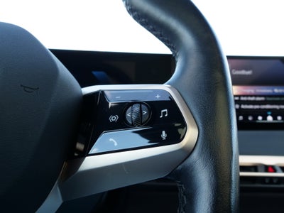 2025 BMW iX xDrive50