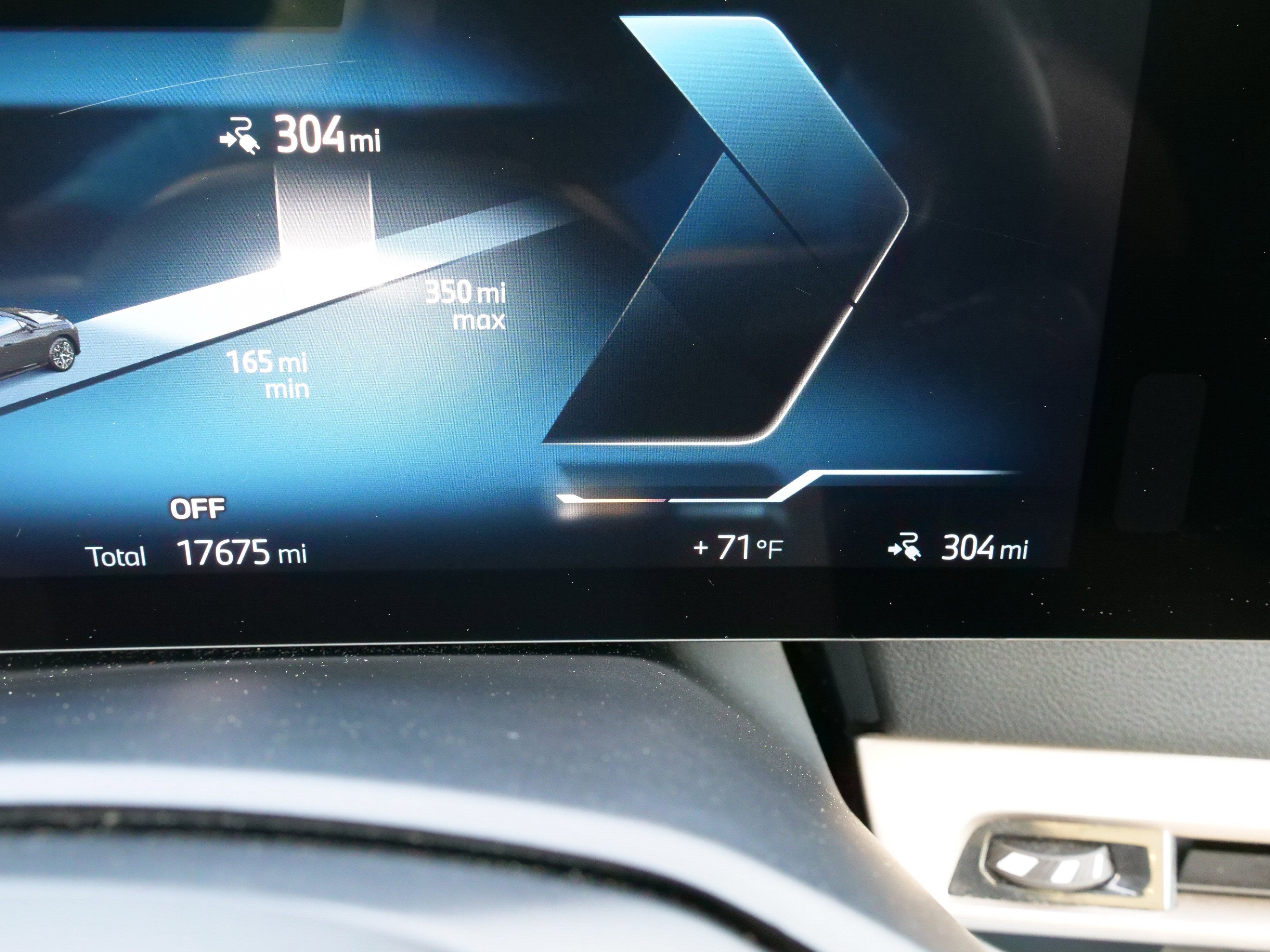 2025 BMW iX xDrive50