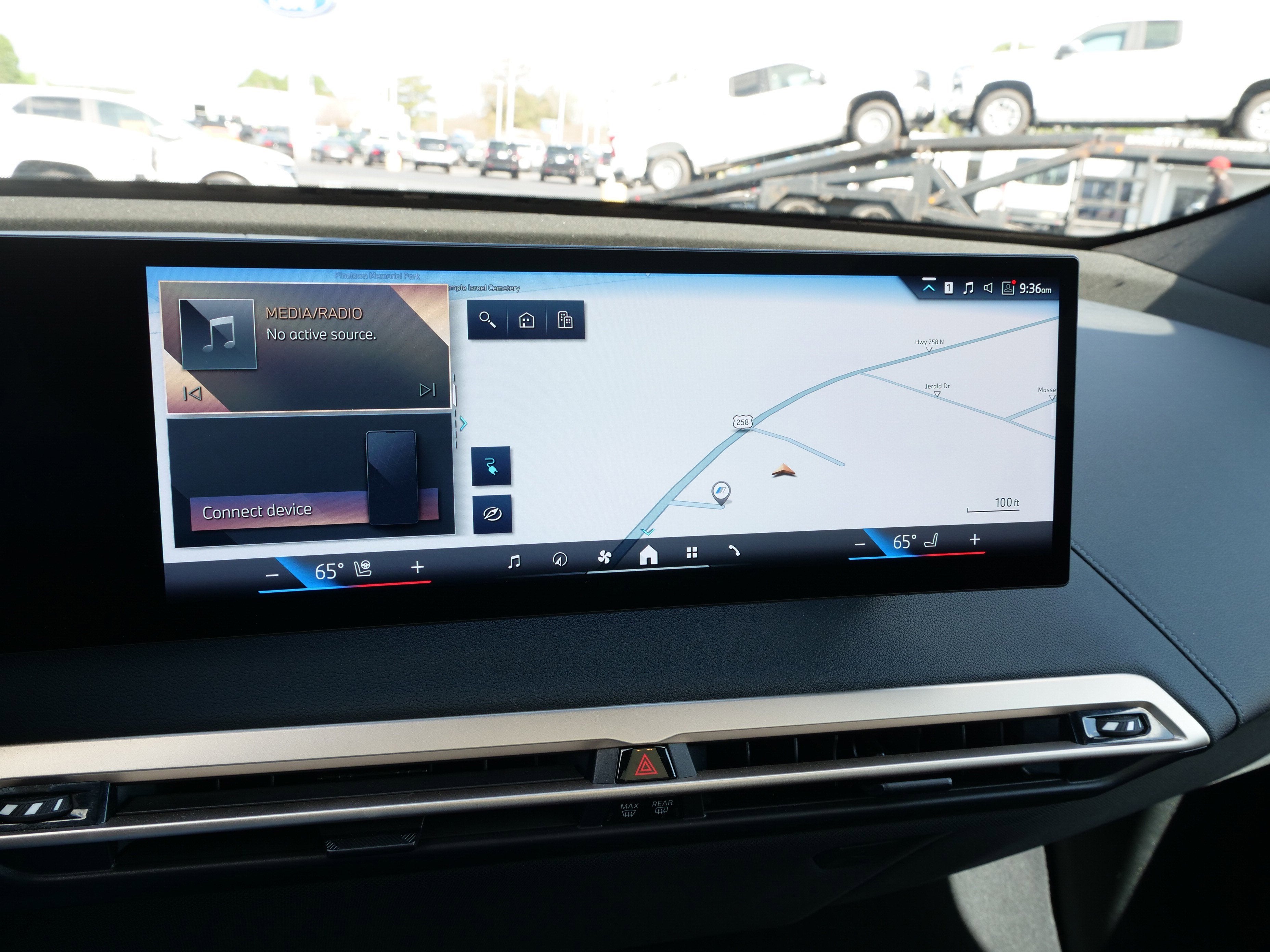 2025 BMW iX xDrive50