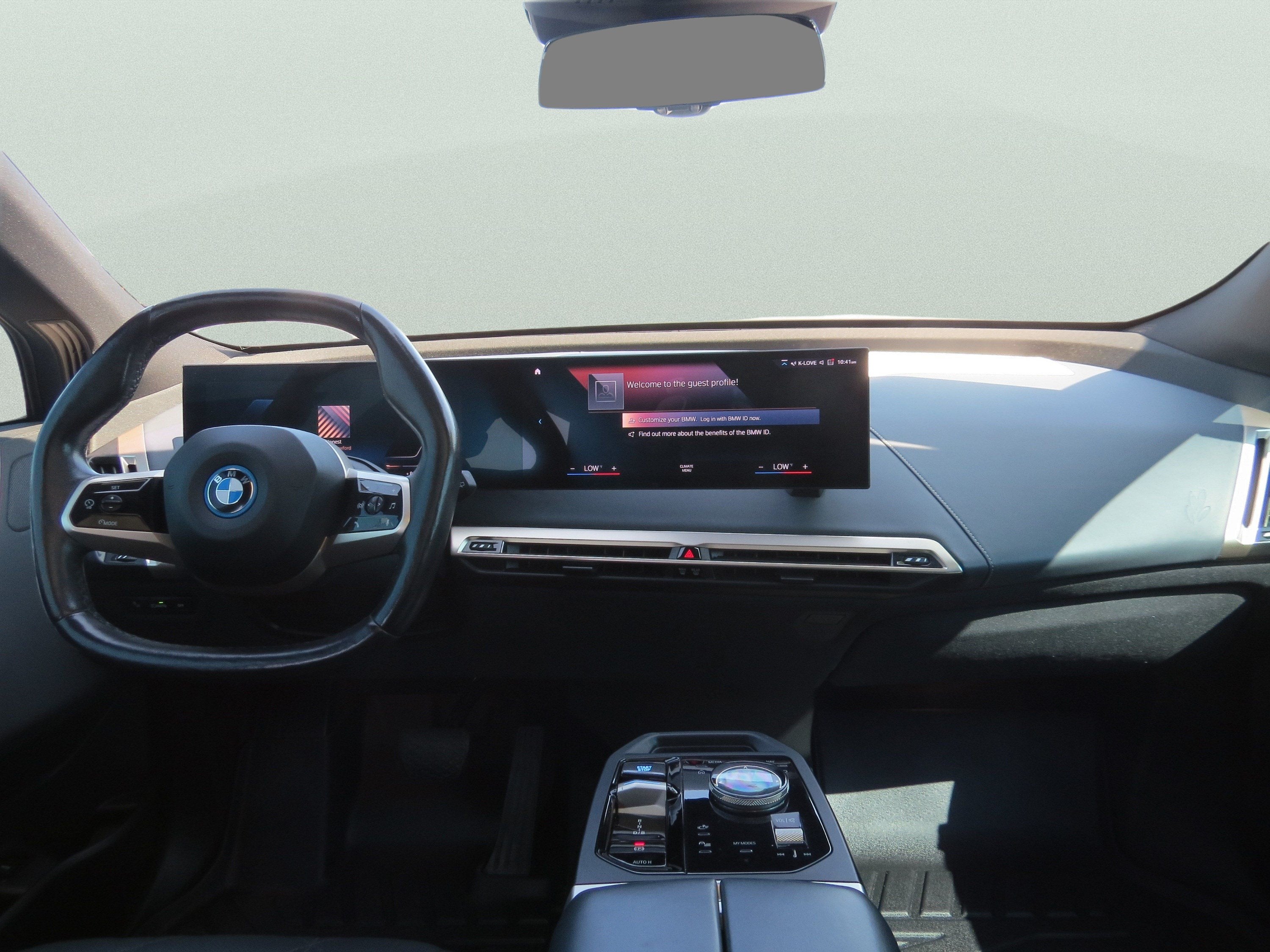 2023 BMW iX xDrive50