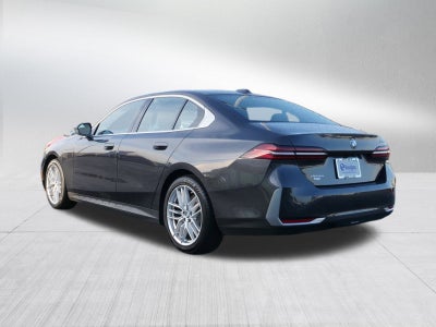 2024 BMW 5 Series 530i