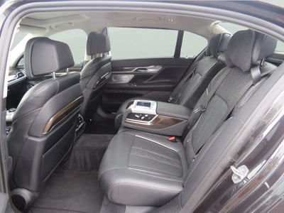 2020 BMW 7 Series 750i xDrive