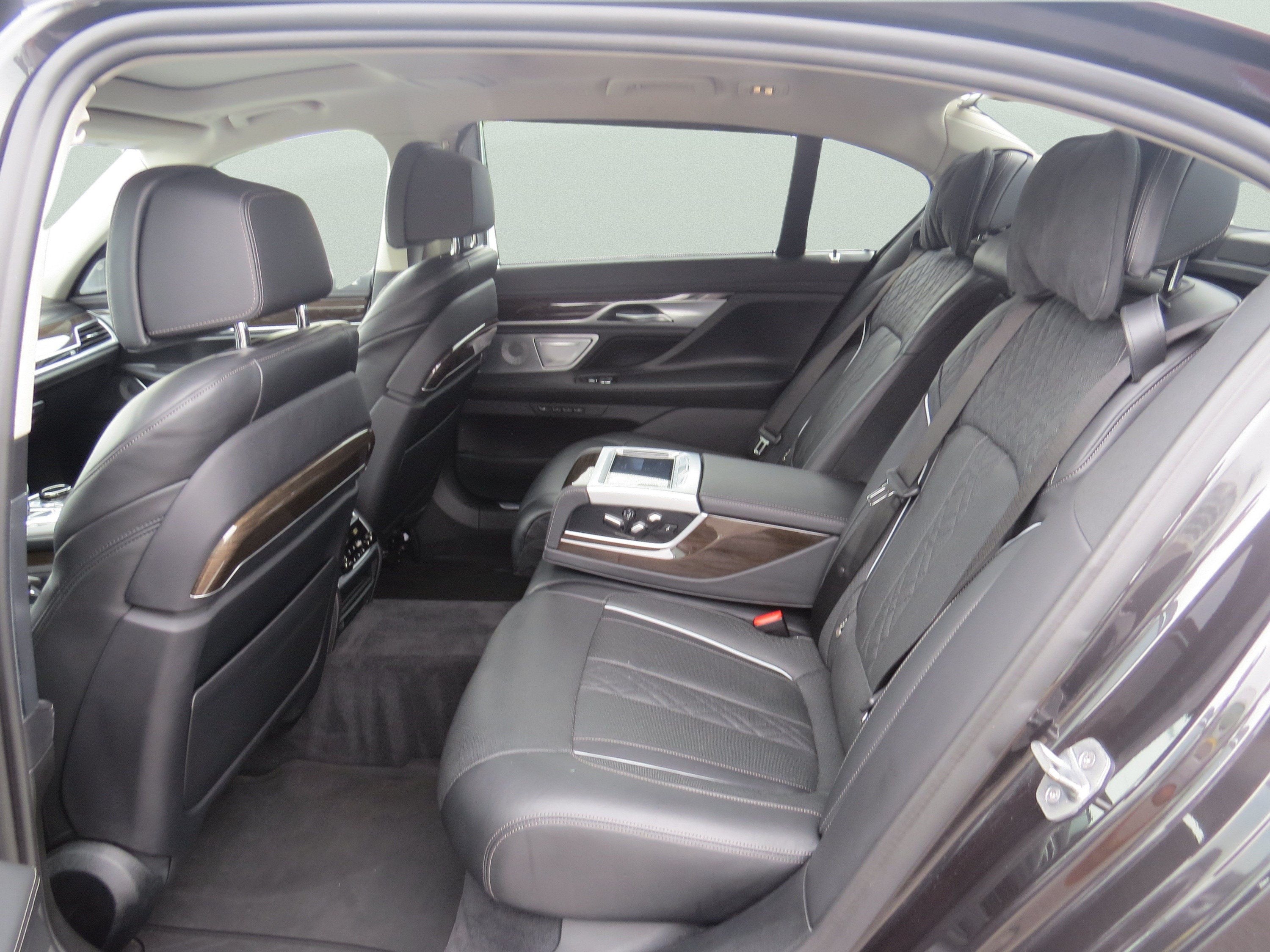 2020 BMW 7 Series 750i xDrive