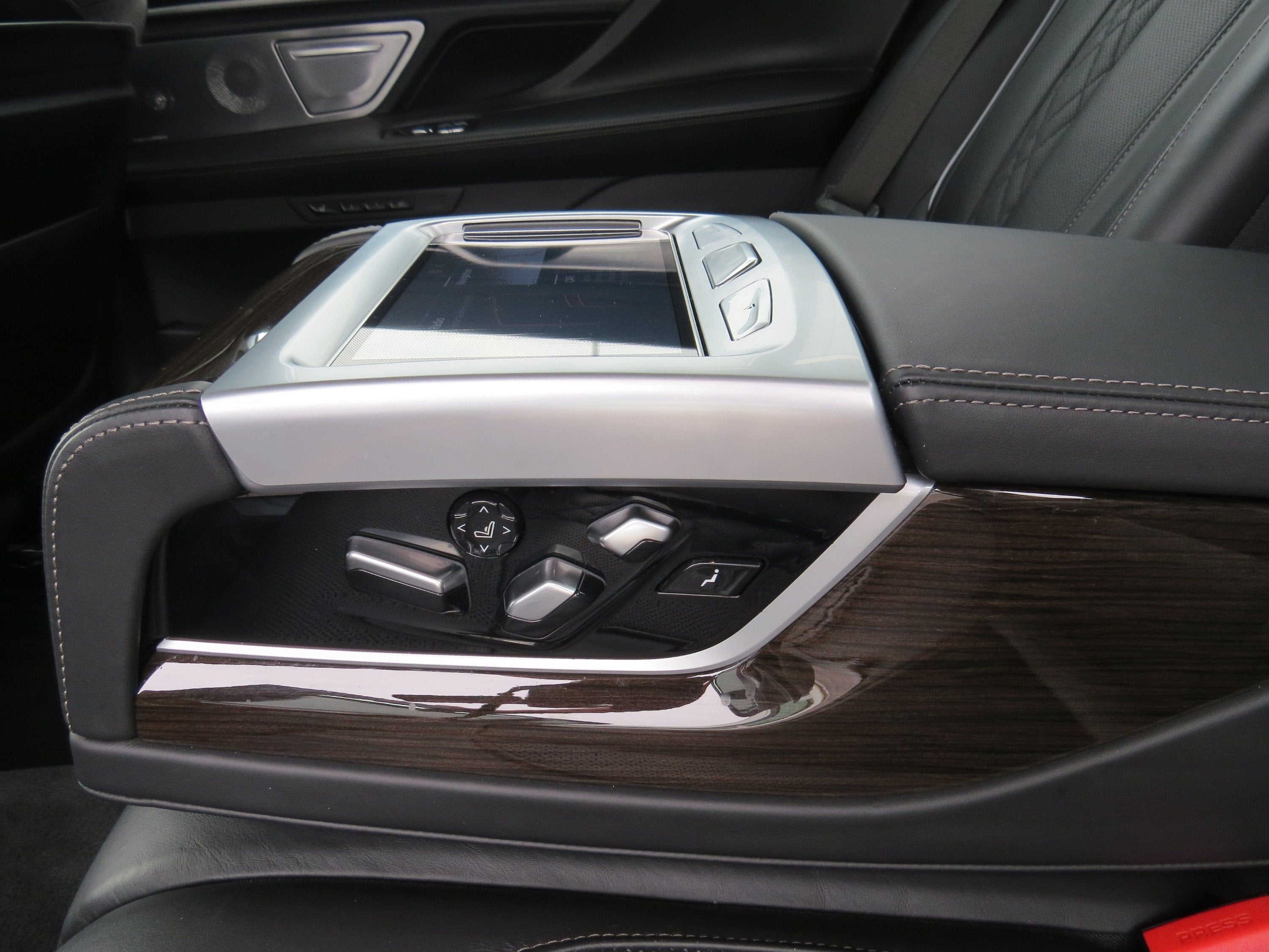 2020 BMW 7 Series 750i xDrive