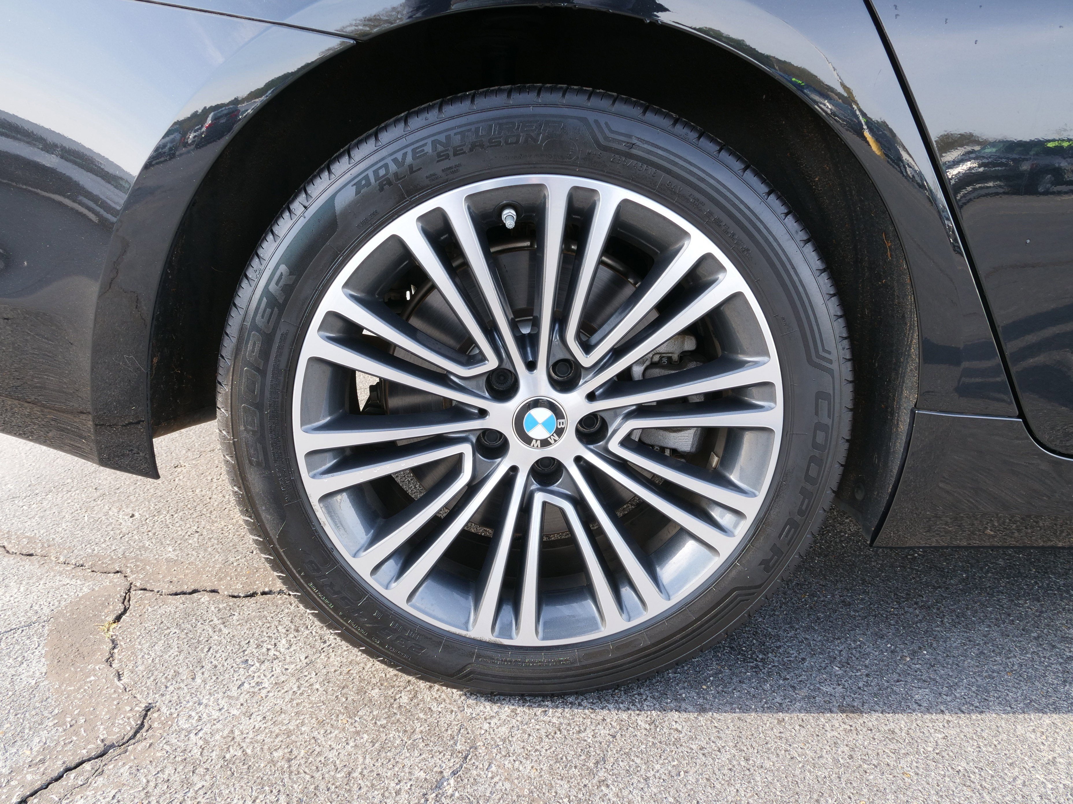 2019 BMW 5 Series 540i