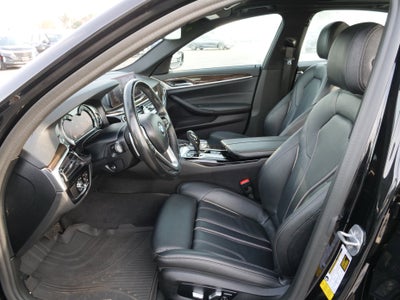 2019 BMW 5 Series 540i