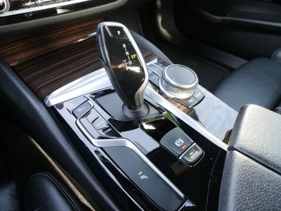 2019 BMW 5 Series 540i