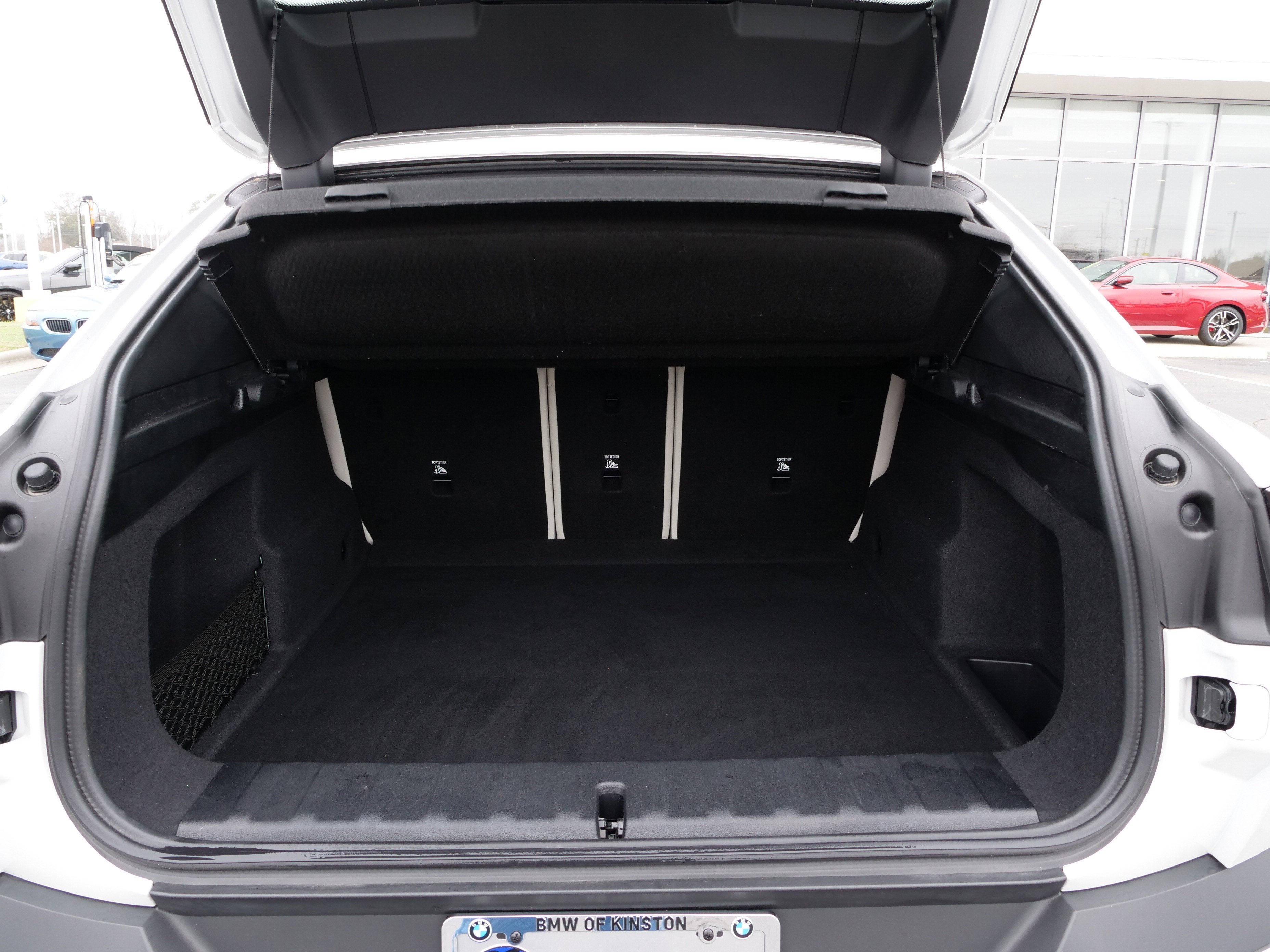 2025 BMW X2 xDrive28i