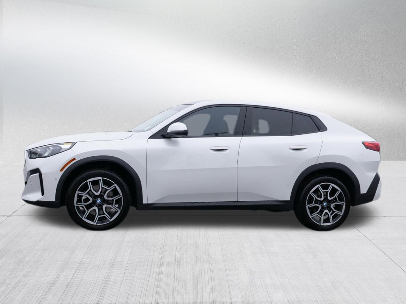 2025 BMW X2 xDrive28i