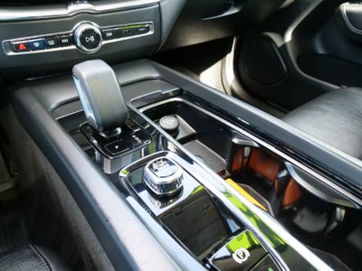 2023 Volvo XC60 Core