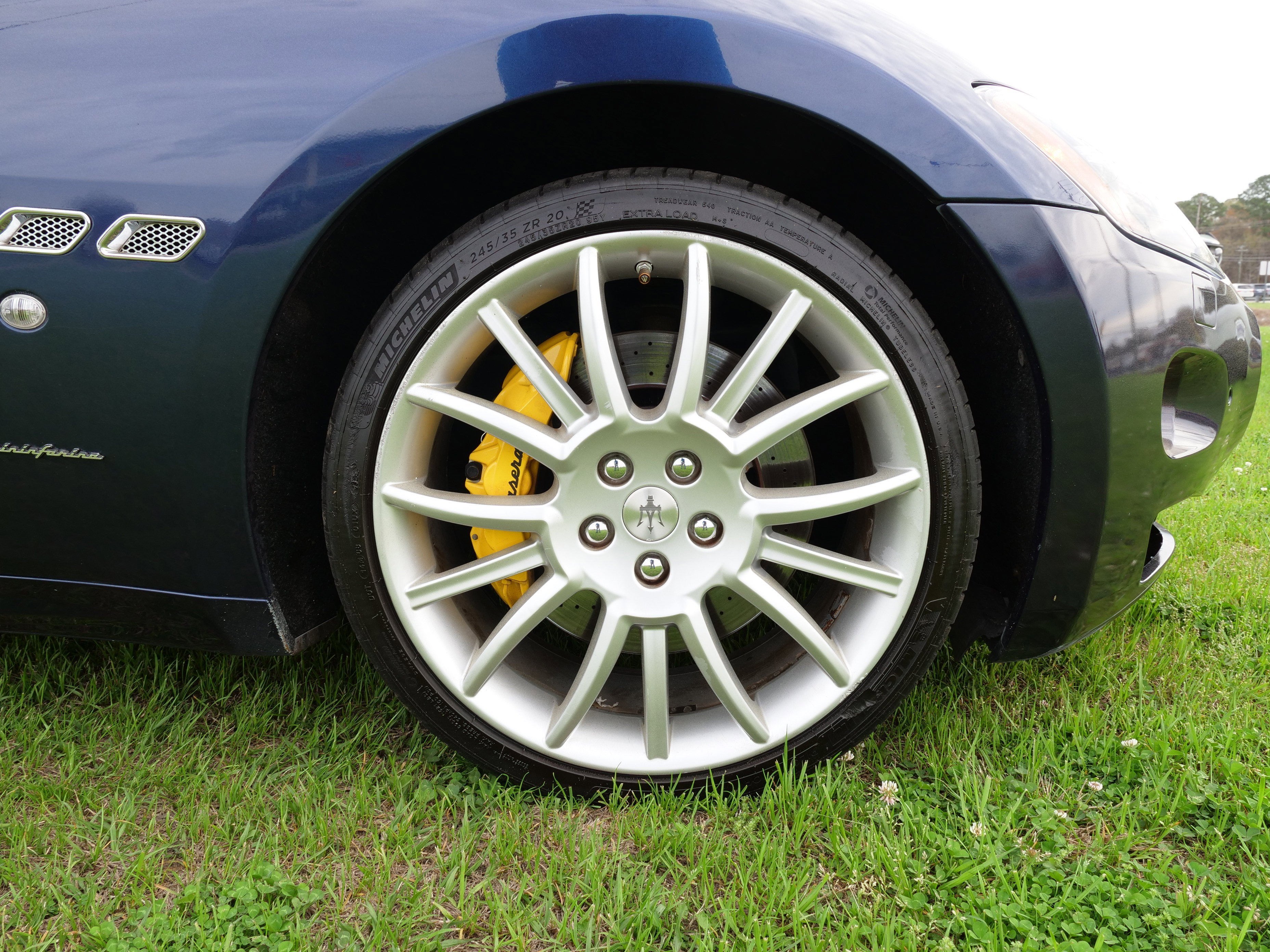 2013 Maserati GranTurismo Convertible 2dr Conv GranTurismo