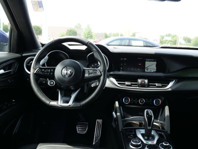 2023 Alfa Romeo Stelvio Sprint